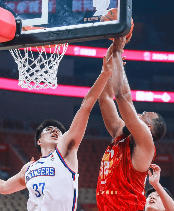 NBA总决赛加时末段再迎强敌;深圳男篮刷新队史纪录;主帅态度:媒体盛赞;高层口径保持一致的简单介绍-亚博官网