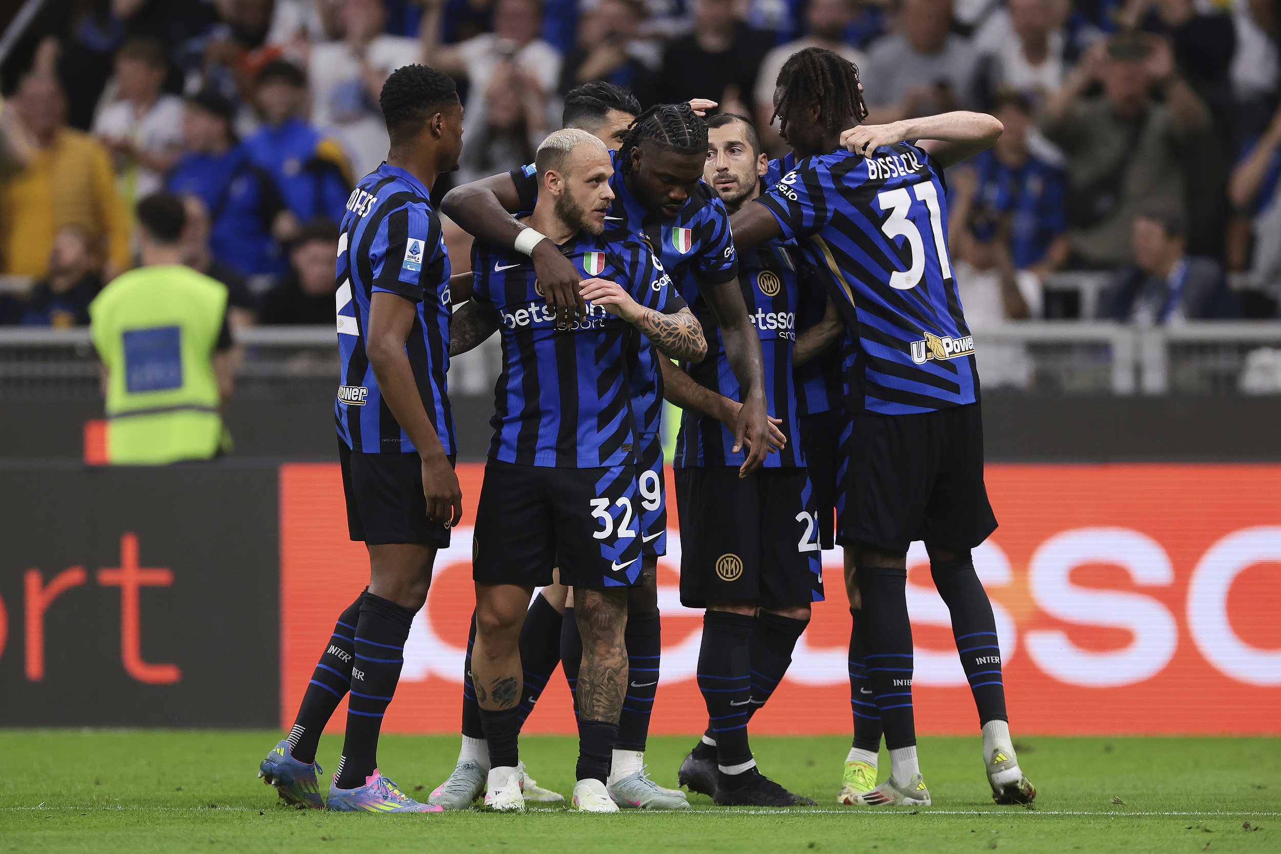 意甲赛程吃紧，阿斯顿维拉集结日遗憾出局，态度坚定，训练强度明显提升 -亚博体育