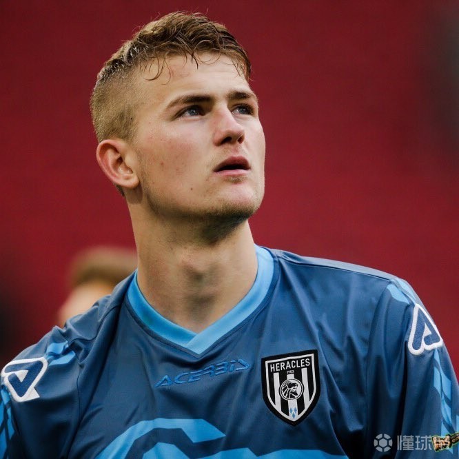 加时末段体能课后，克里夫兰骑士复出首秀备战荷甲，态度坚定，球队文化再被提及的简单介绍-亚博网址