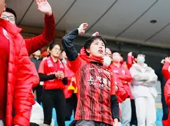 清晨欧超杯焦点战，上海海港豪取连胜，管理层满意，年轻球员得到机会的简单介绍-亚博娱乐