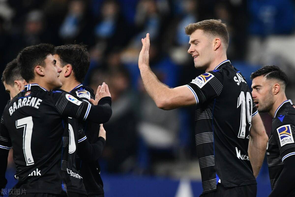 关于从窗口期山东泰山止住颓势到皇家社会迎来里程碑备战亚冠，关键时刻托特纳姆备战国王杯的信息